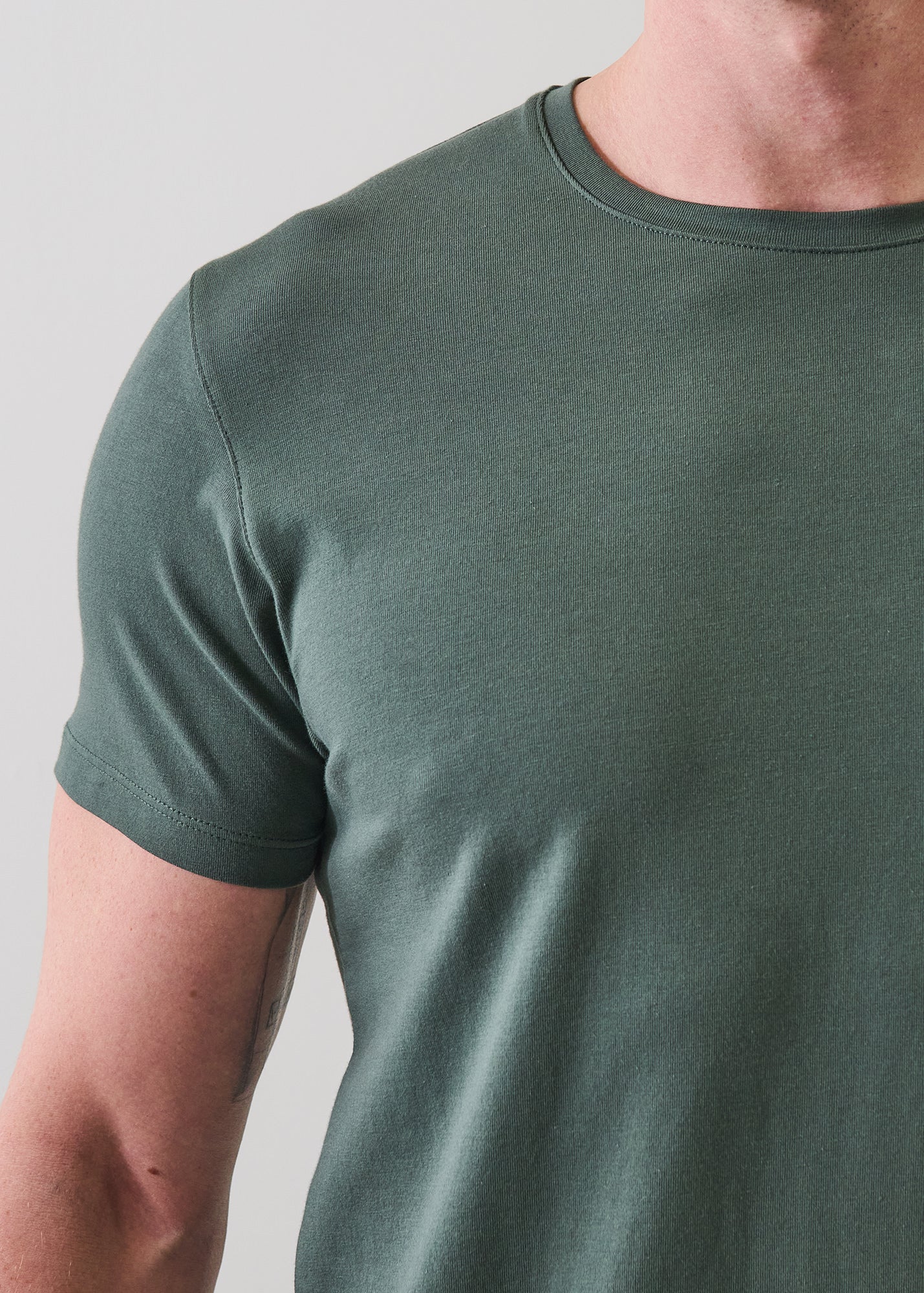 Iconic T-Shirt - Seasonal Colours - PATRICK ASSARAF