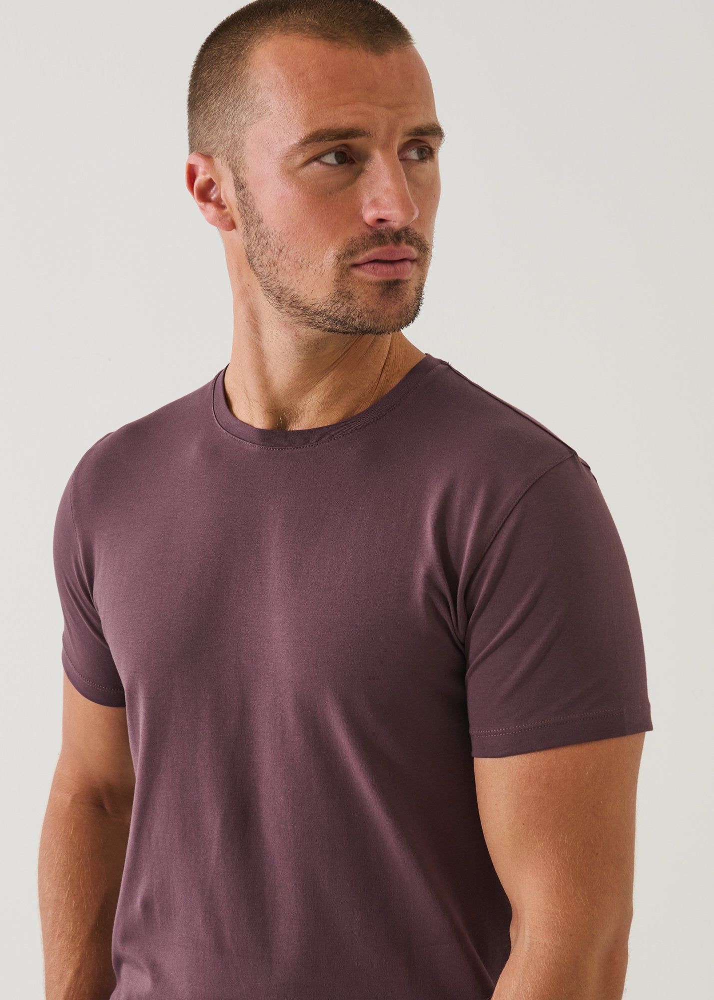 Iconic T-Shirt - Seasonal Colours