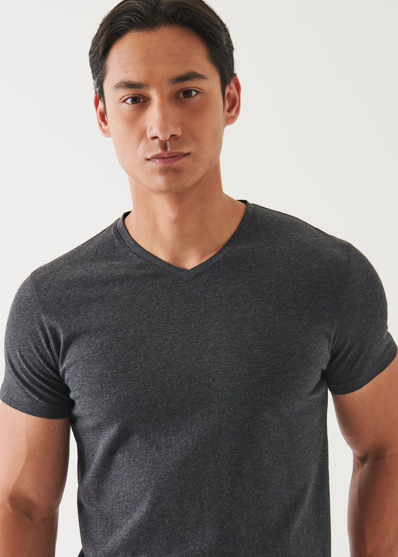 PIMA COTTON STRETCH V-NECK T-SHIRT