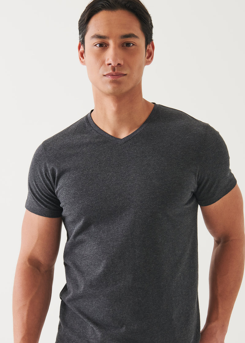 PIMA COTTON STRETCH V-NECK T-SHIRT