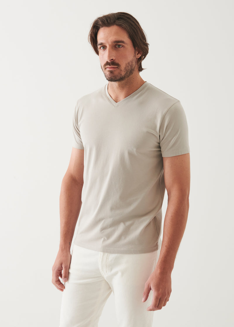 PIMA COTTON STRETCH V-NECK T-SHIRT