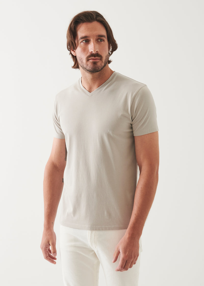 PIMA COTTON STRETCH V-NECK T-SHIRT