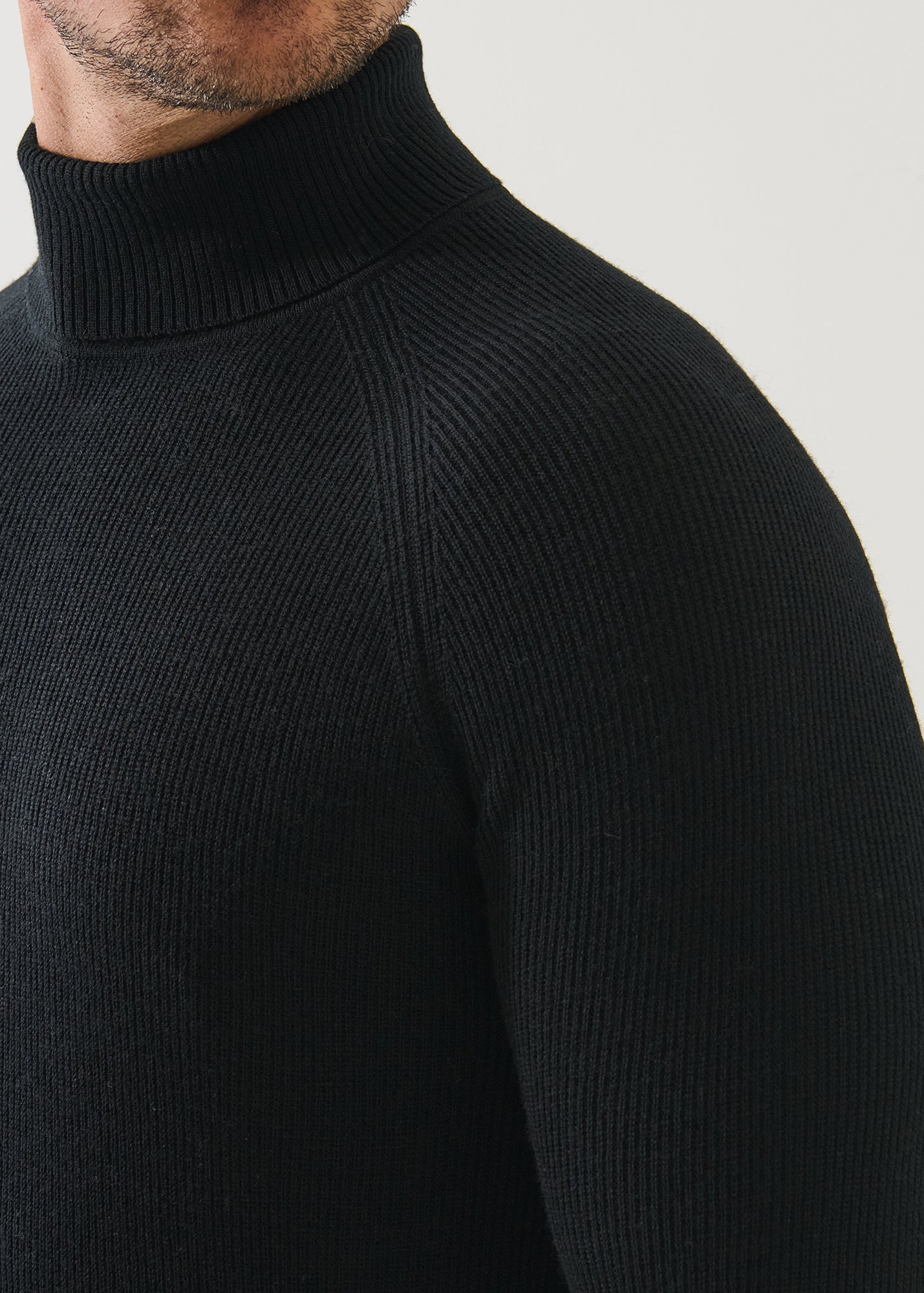 Merino Ribbed Turtleneck