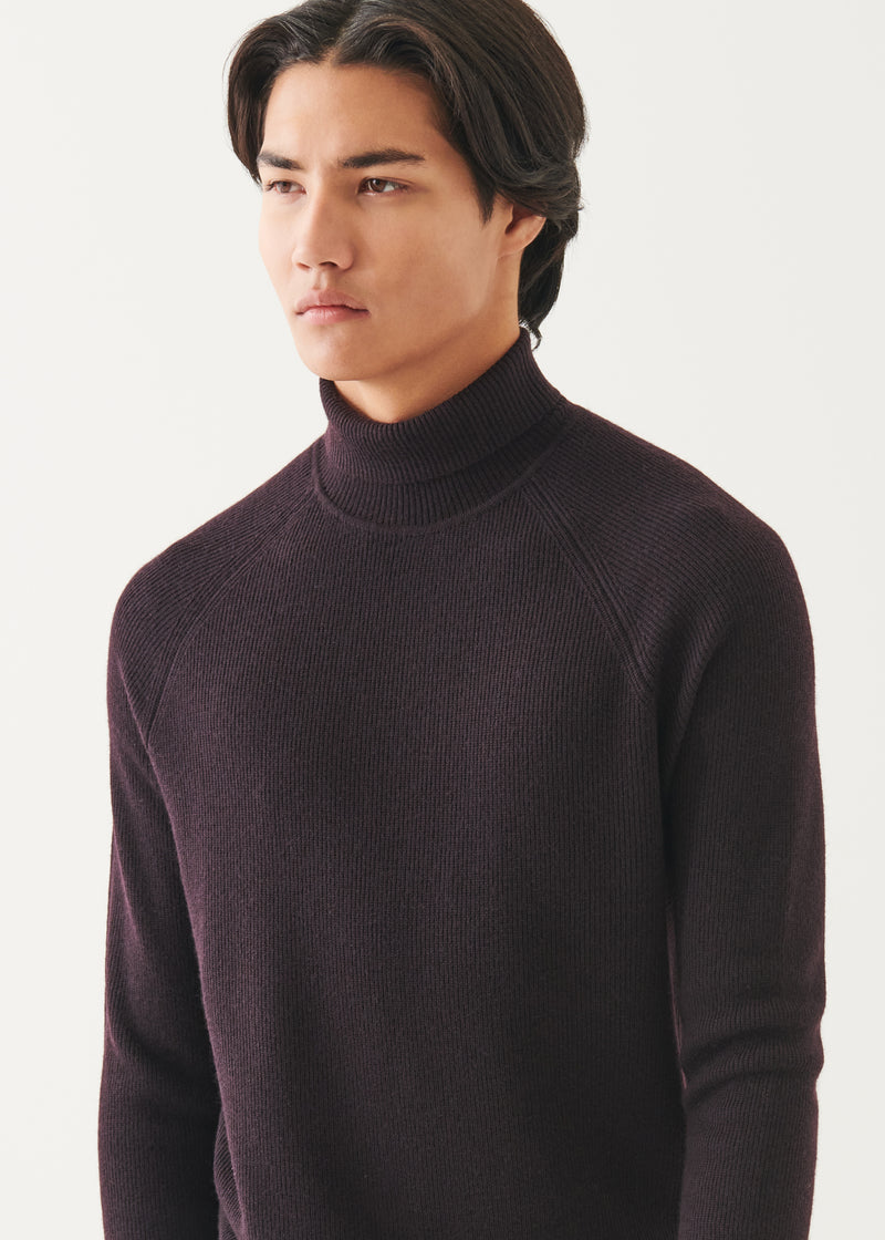 Merino Ribbed Turtleneck