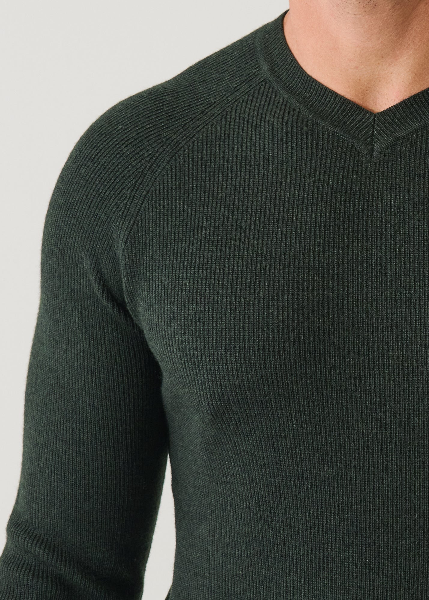 Merino Ribbed V-Neck