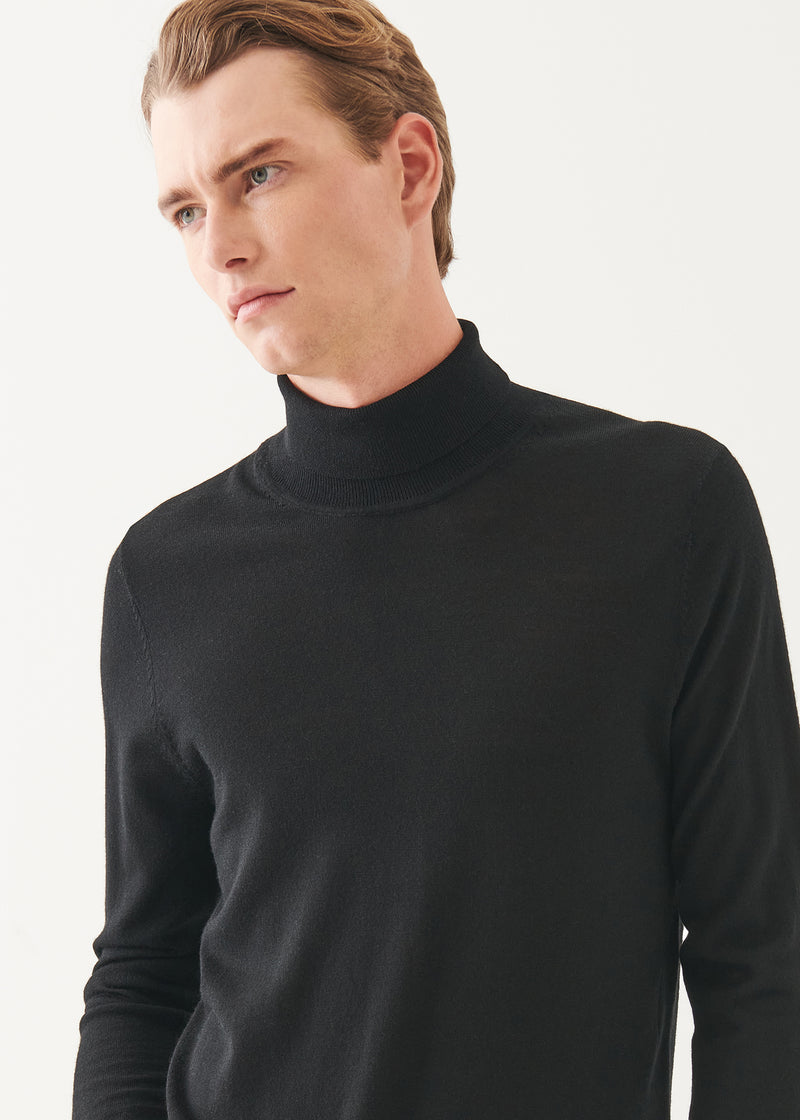 Extra-Fine Merino Turtleneck