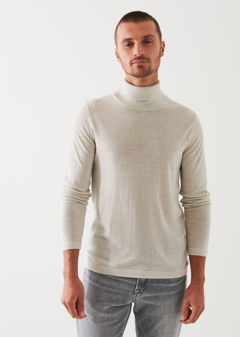 Extra-Fine Merino Turtleneck