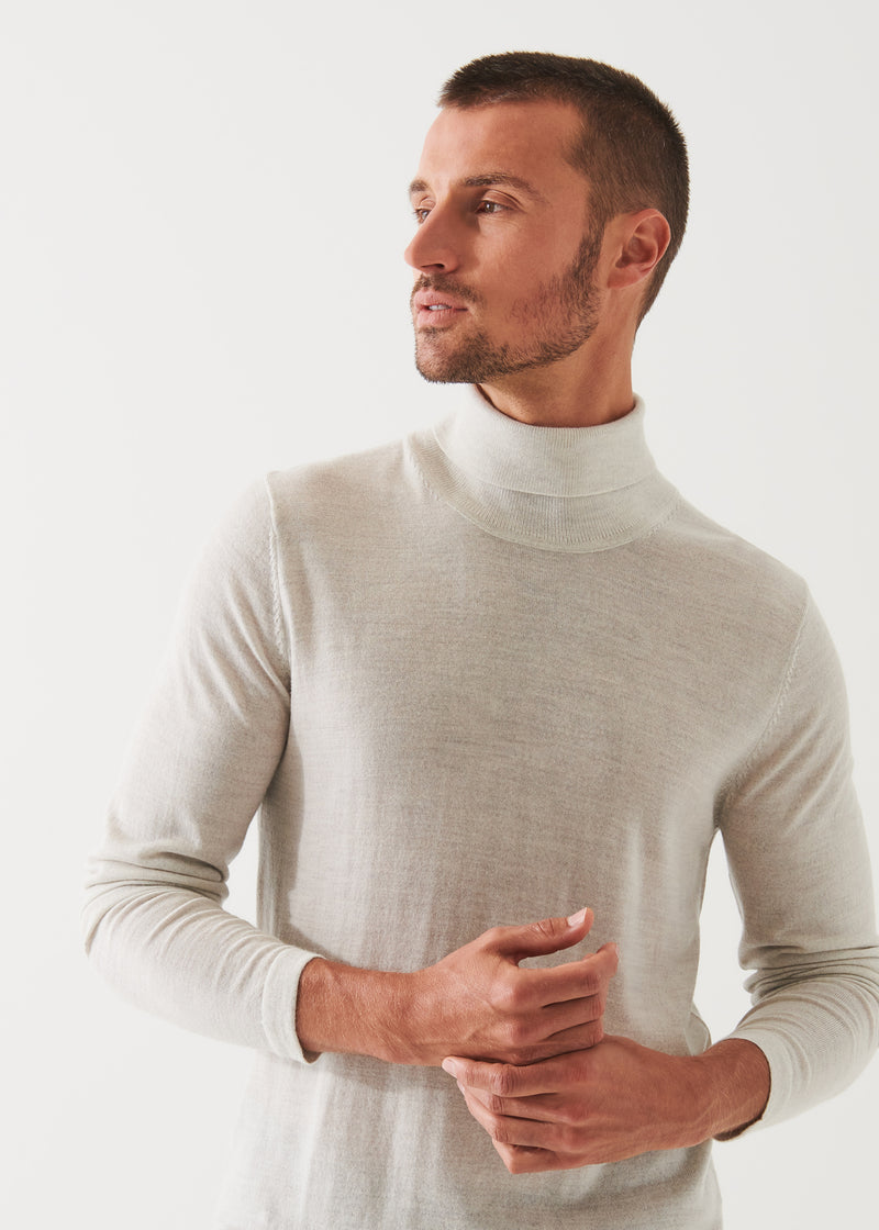 Extra-Fine Merino Turtleneck