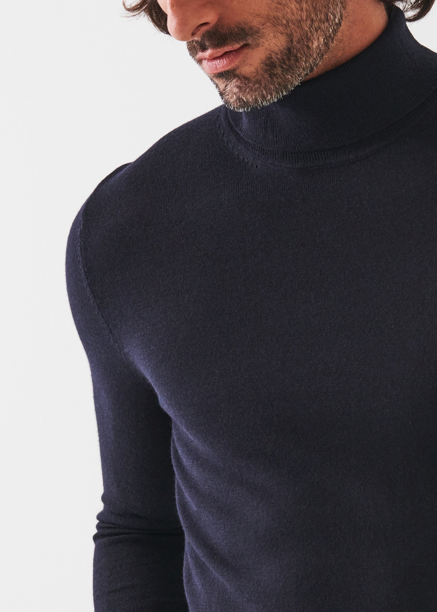Extra-Fine Merino Turtleneck