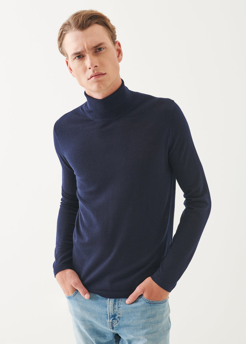 Extra-Fine Merino Turtleneck