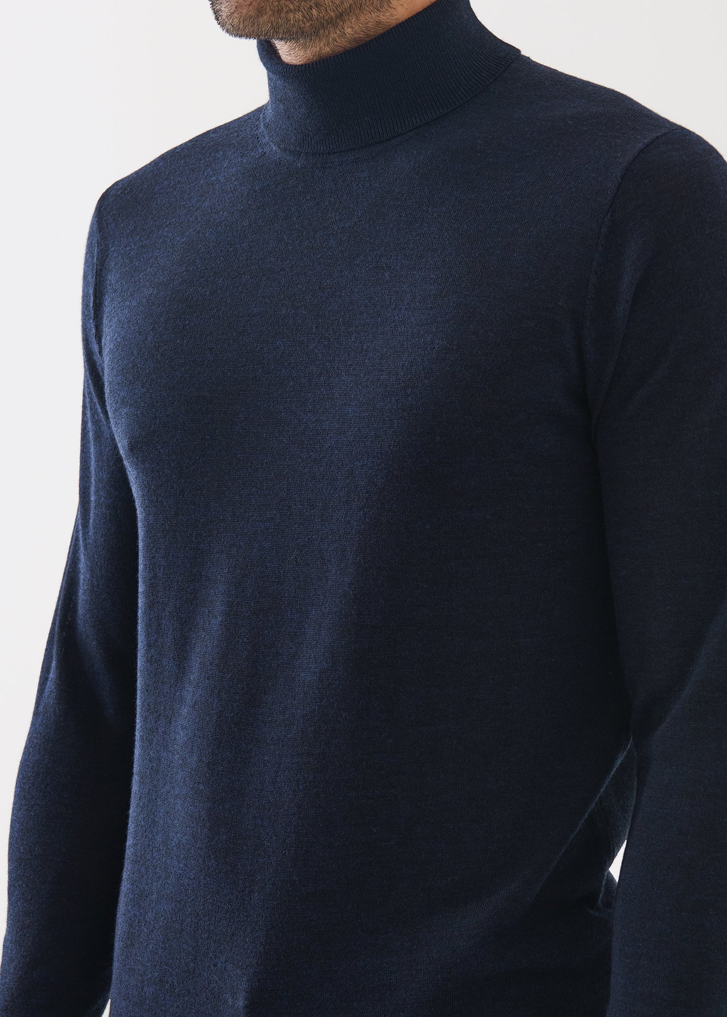 Extra-Fine Merino Turtleneck
