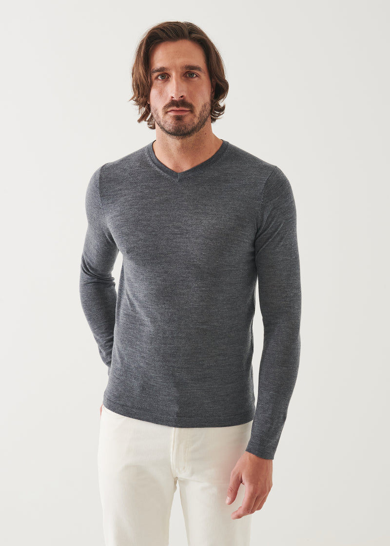 Extra-Fine Merino V-Neck