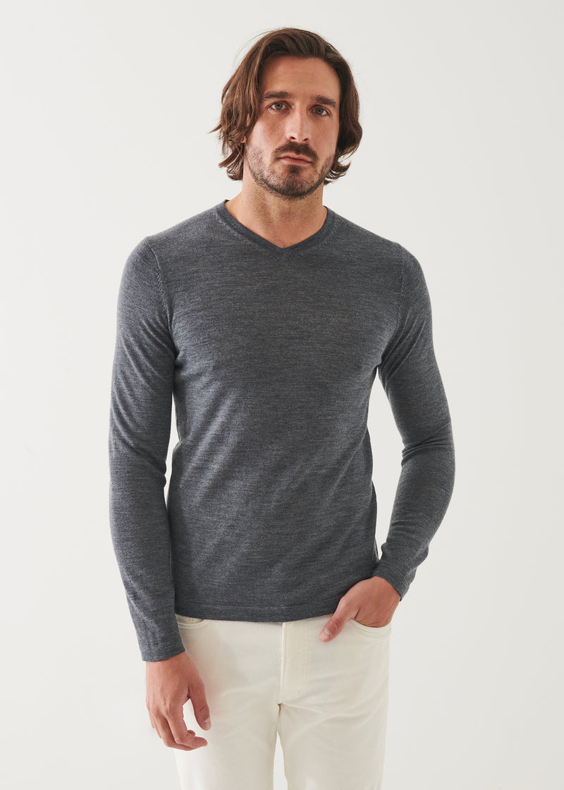 Extra-Fine Merino V-Neck