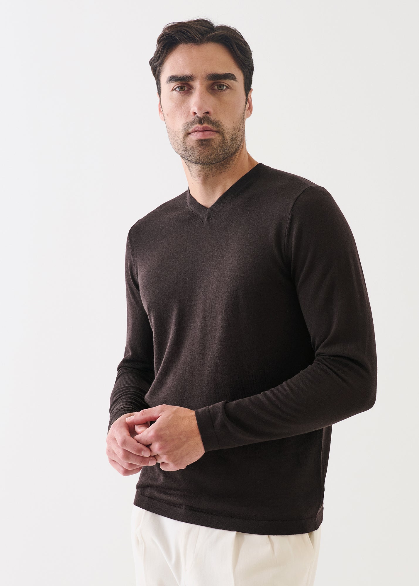 Extra-Fine Merino V-Neck