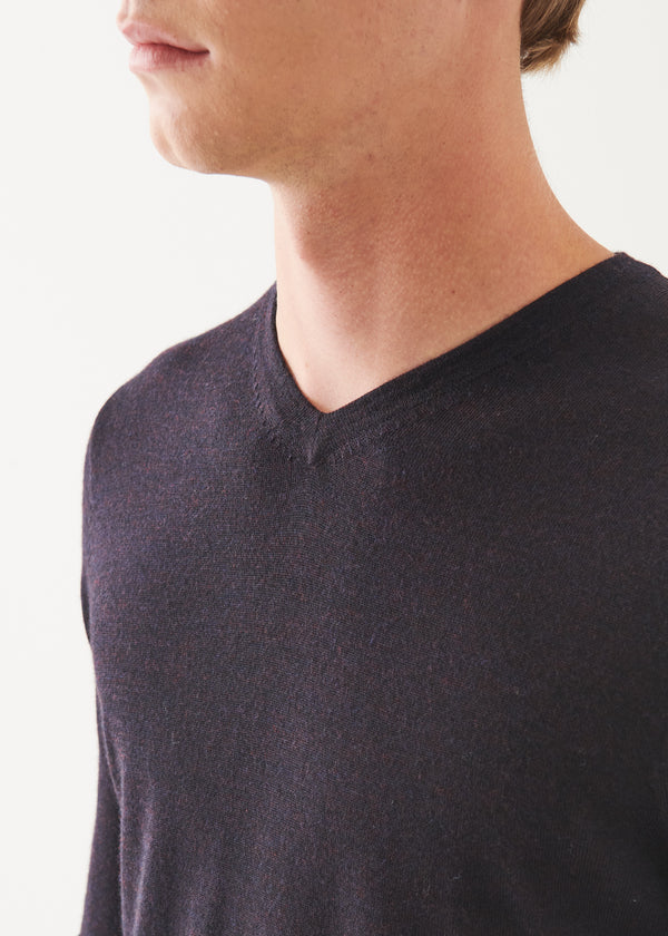 EXTRA-FINE MERINO V-NECK