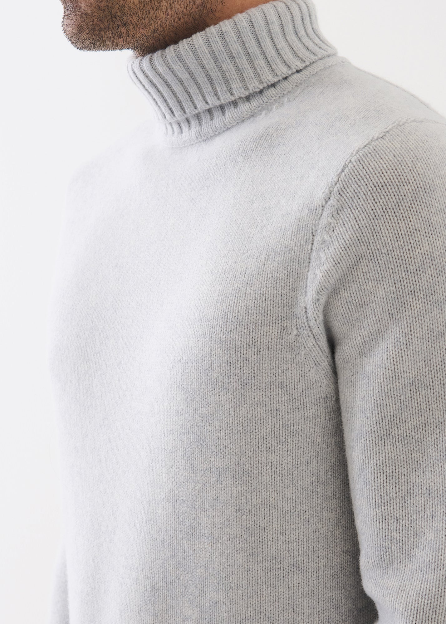 Superfine Lambswool Turtleneck