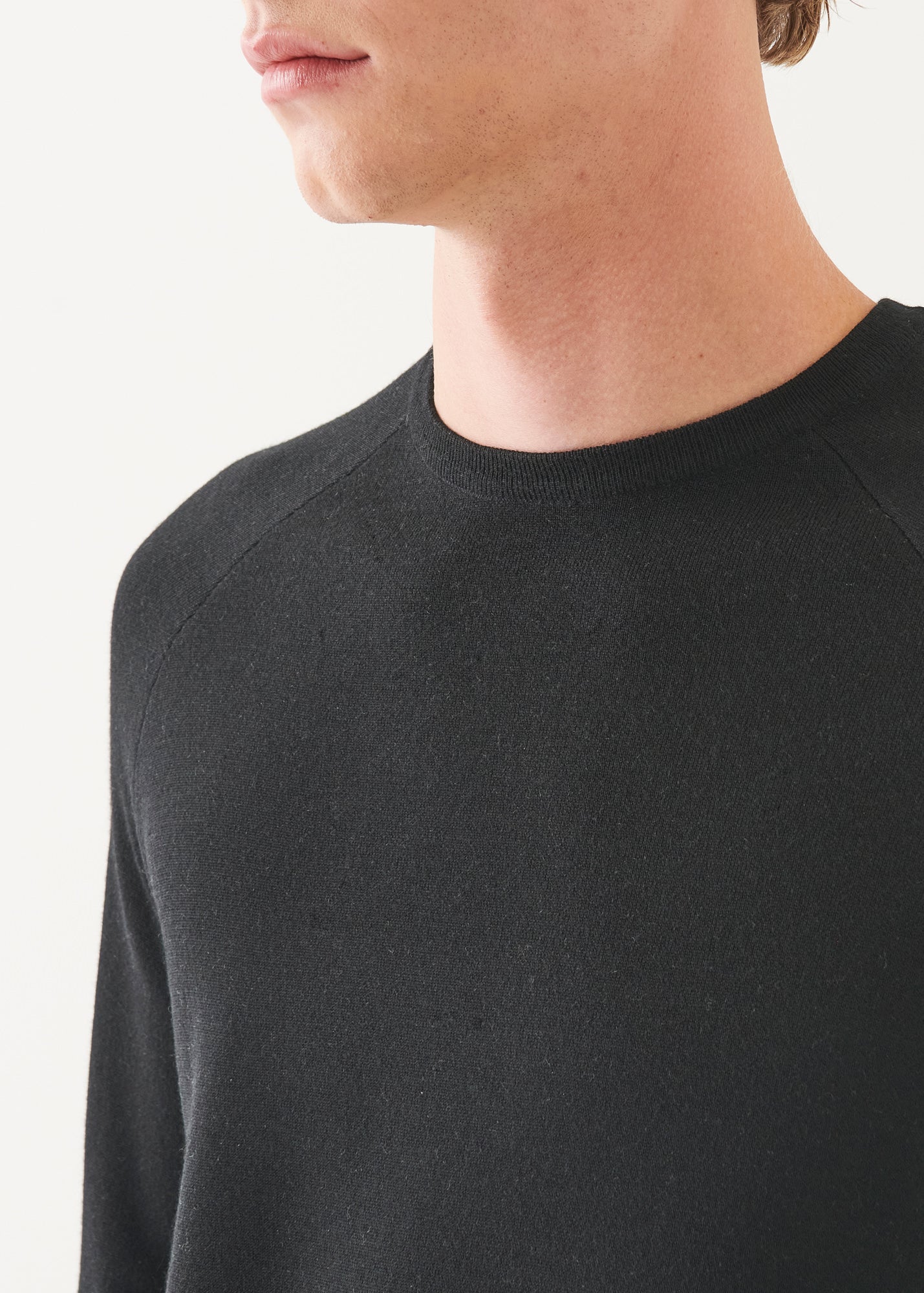 Double Face Merino Raglan Crewneck