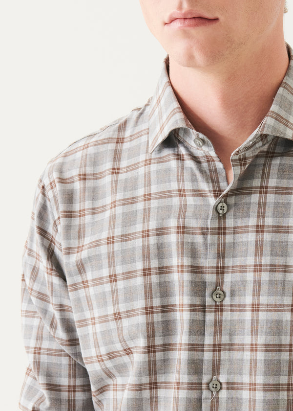 FLANNEL CHECK BUTTON UP SHIRT