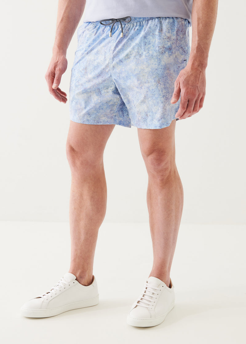 ABSTRACT PRINT SWIM SHORT | PATRICK ASSARAF.