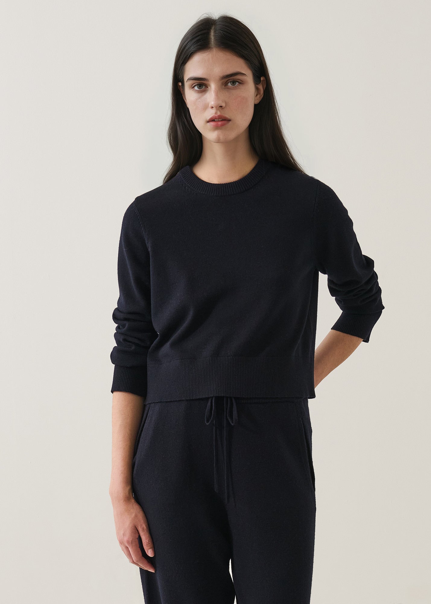 Merino Cropped Crewneck