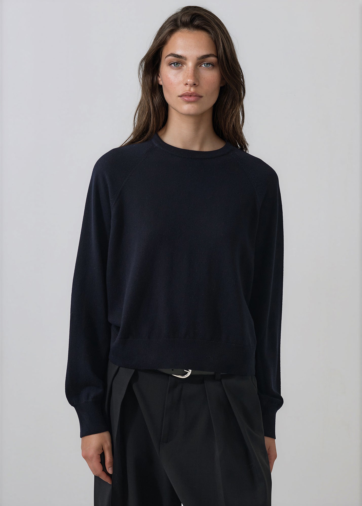 Extra-Fine Merino Relaxed Raglan Crewneck