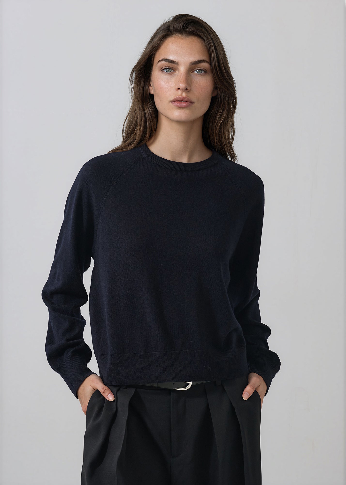 Extra-Fine Merino Relaxed Raglan Crewneck