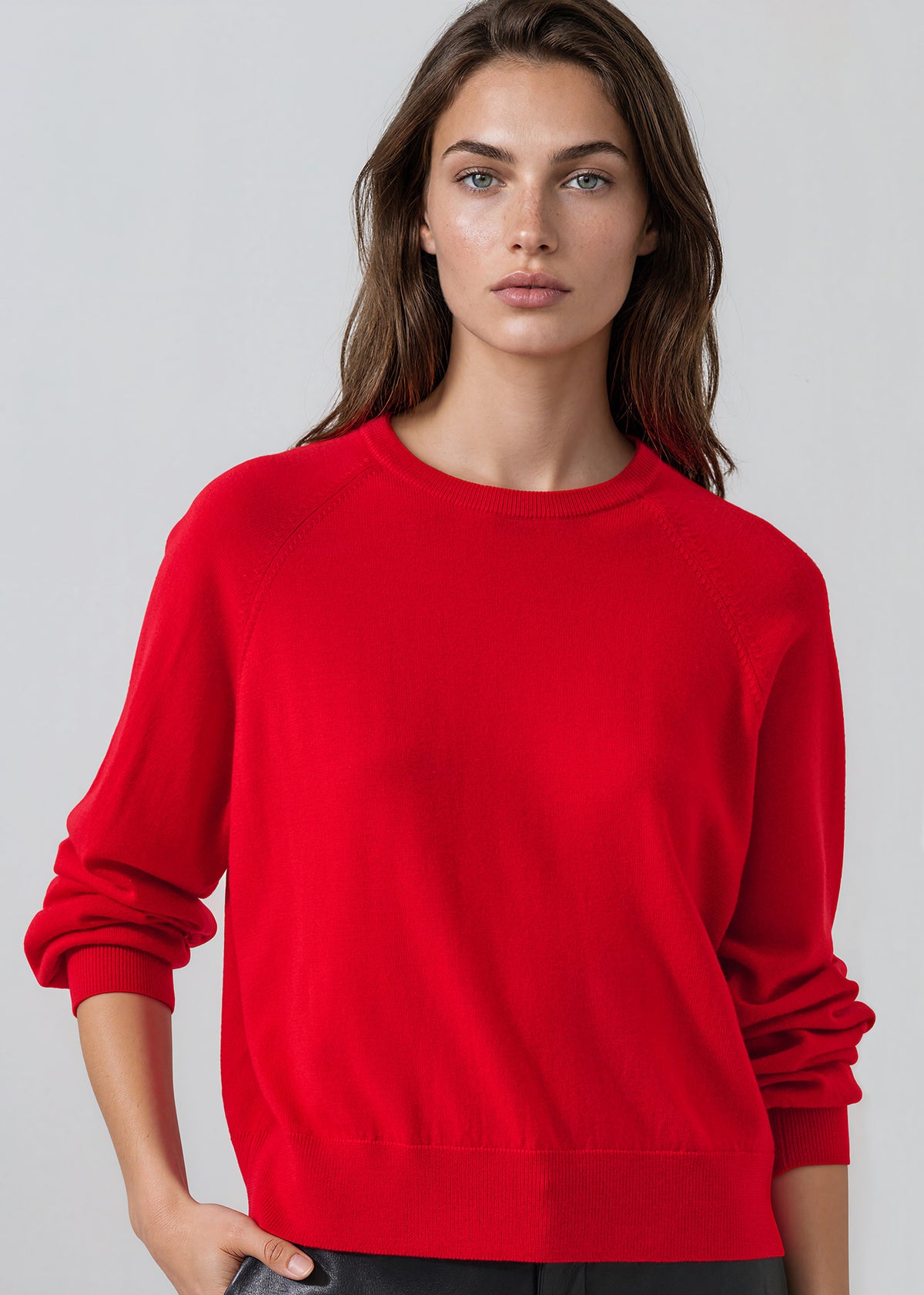 Extra-Fine Merino Relaxed Raglan Crewneck