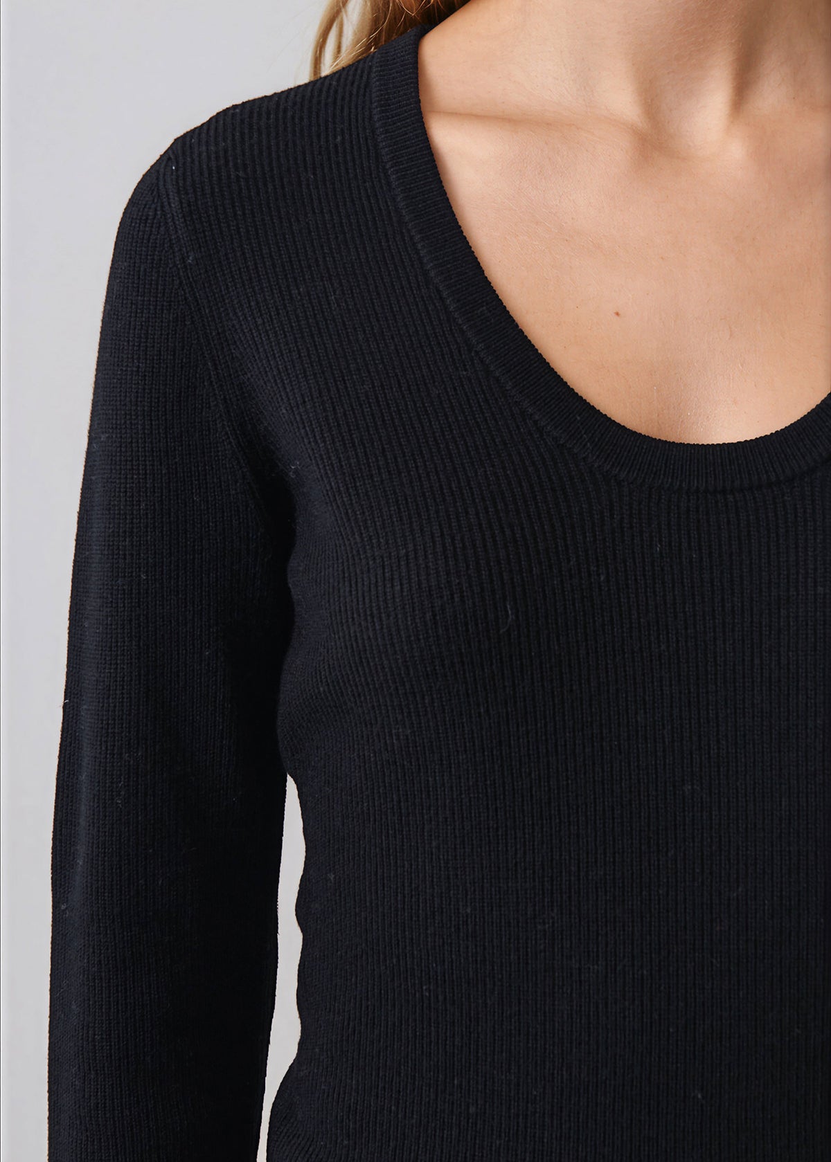Extra-Fine Merino Ribbed Scoop Neck - PATRICK ASSARAF