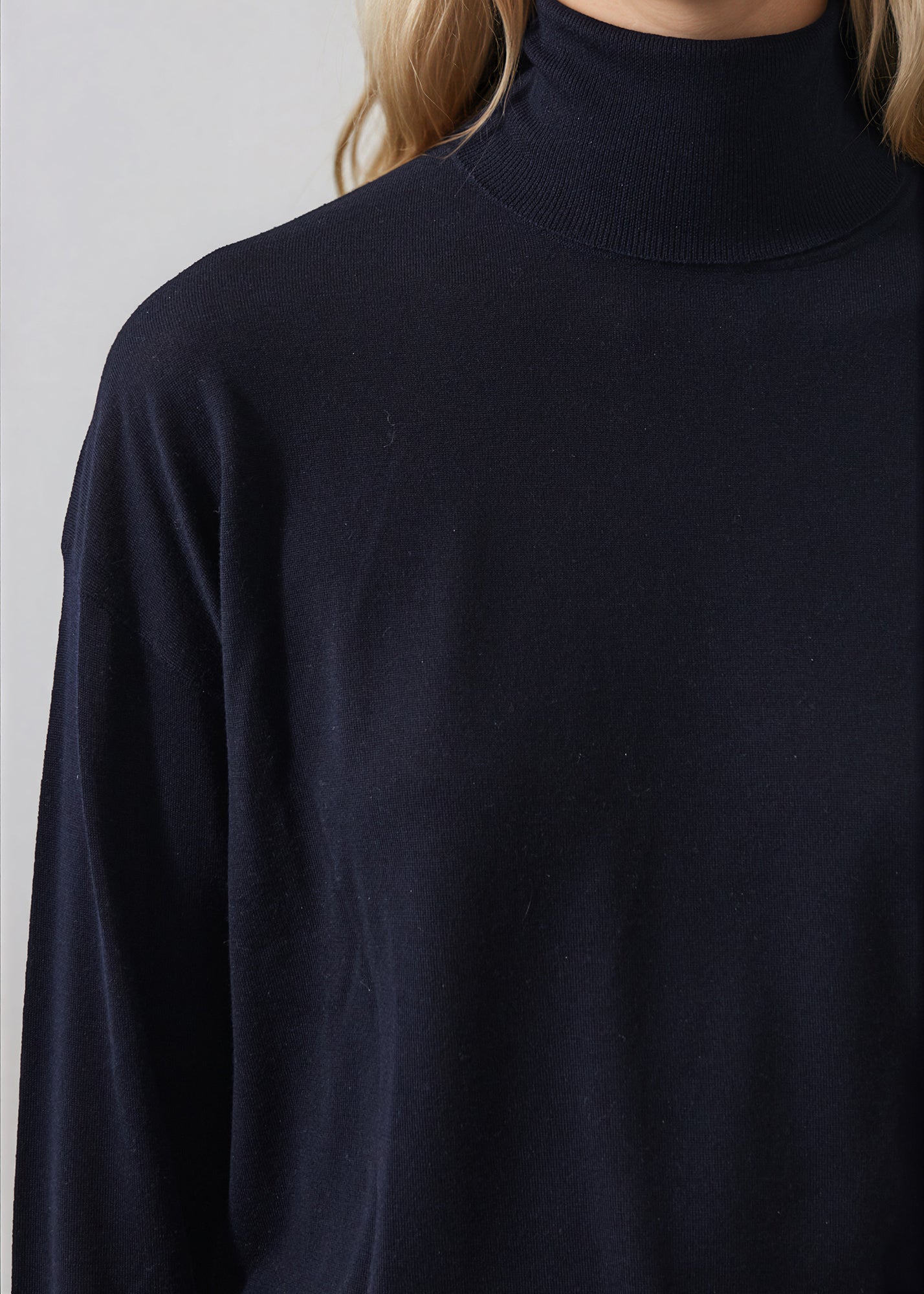 Extra-Fine Merino Relaxed Turtleneck - PATRICK ASSARAF