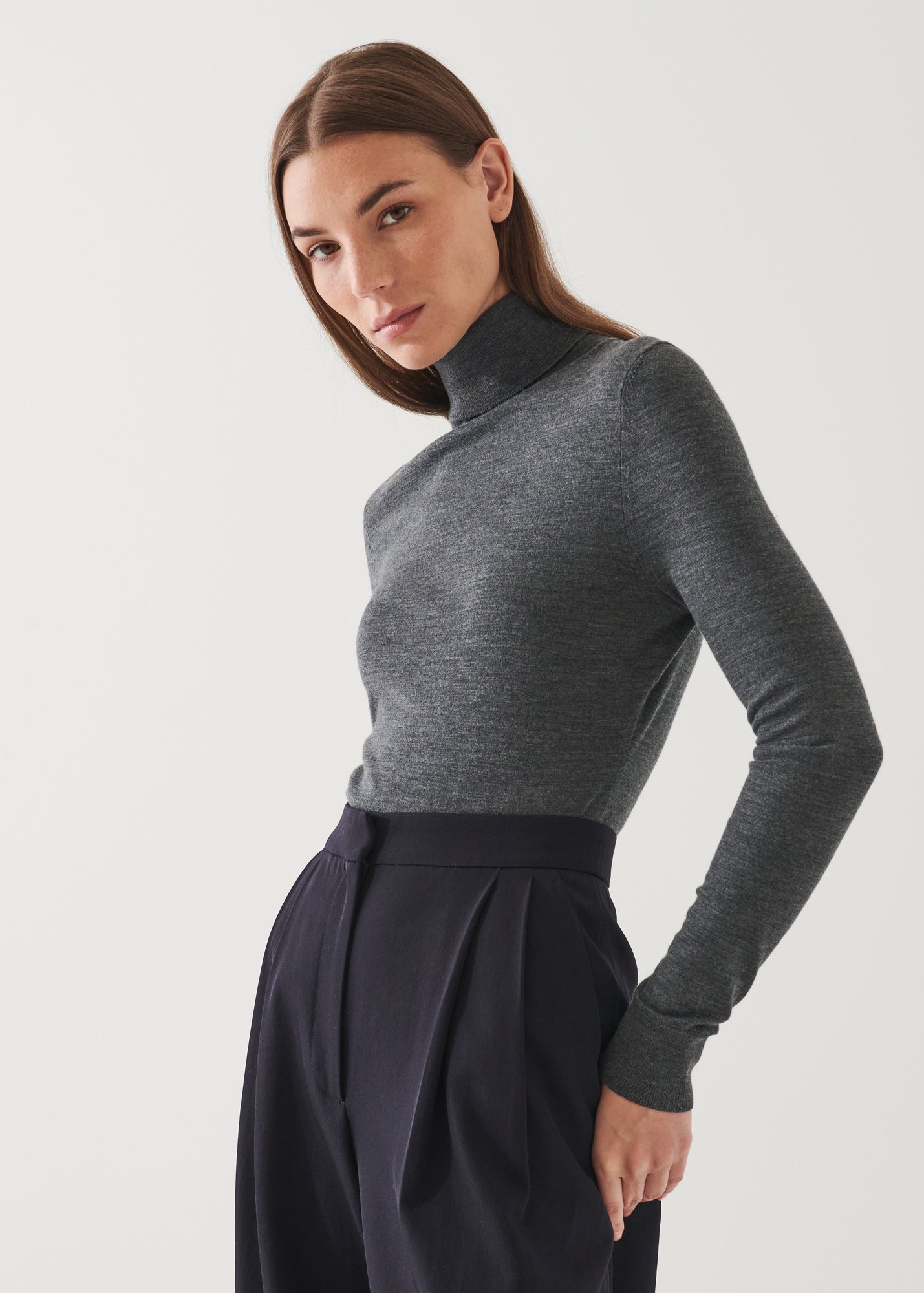 SUPERFINE MERINO TURTLENECK | PATRICK ASSARAF.