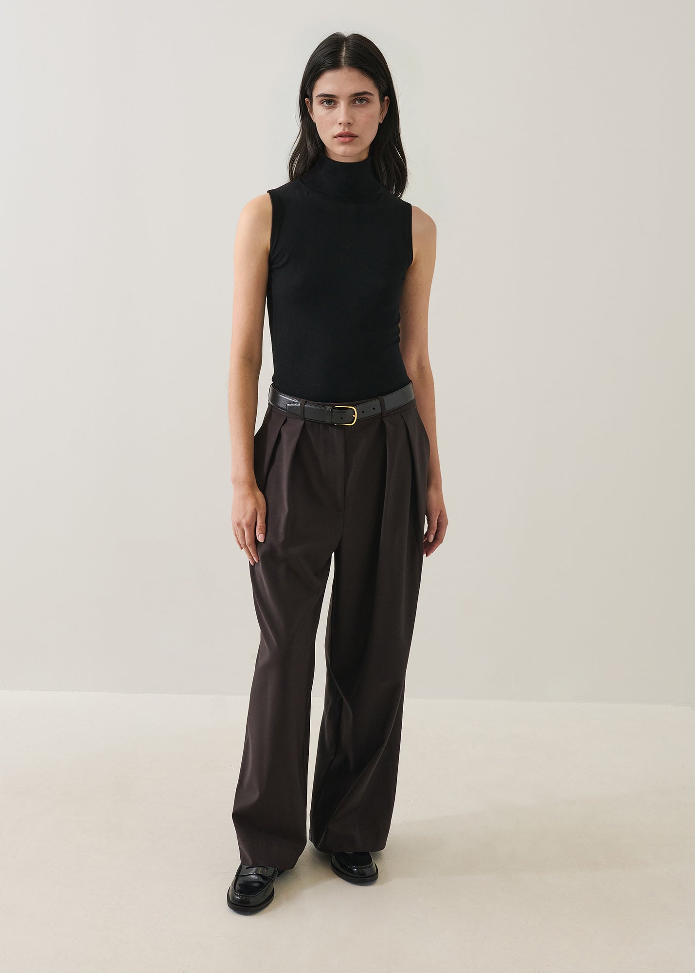 Superfine Merino Sleeveless Turtleneck
