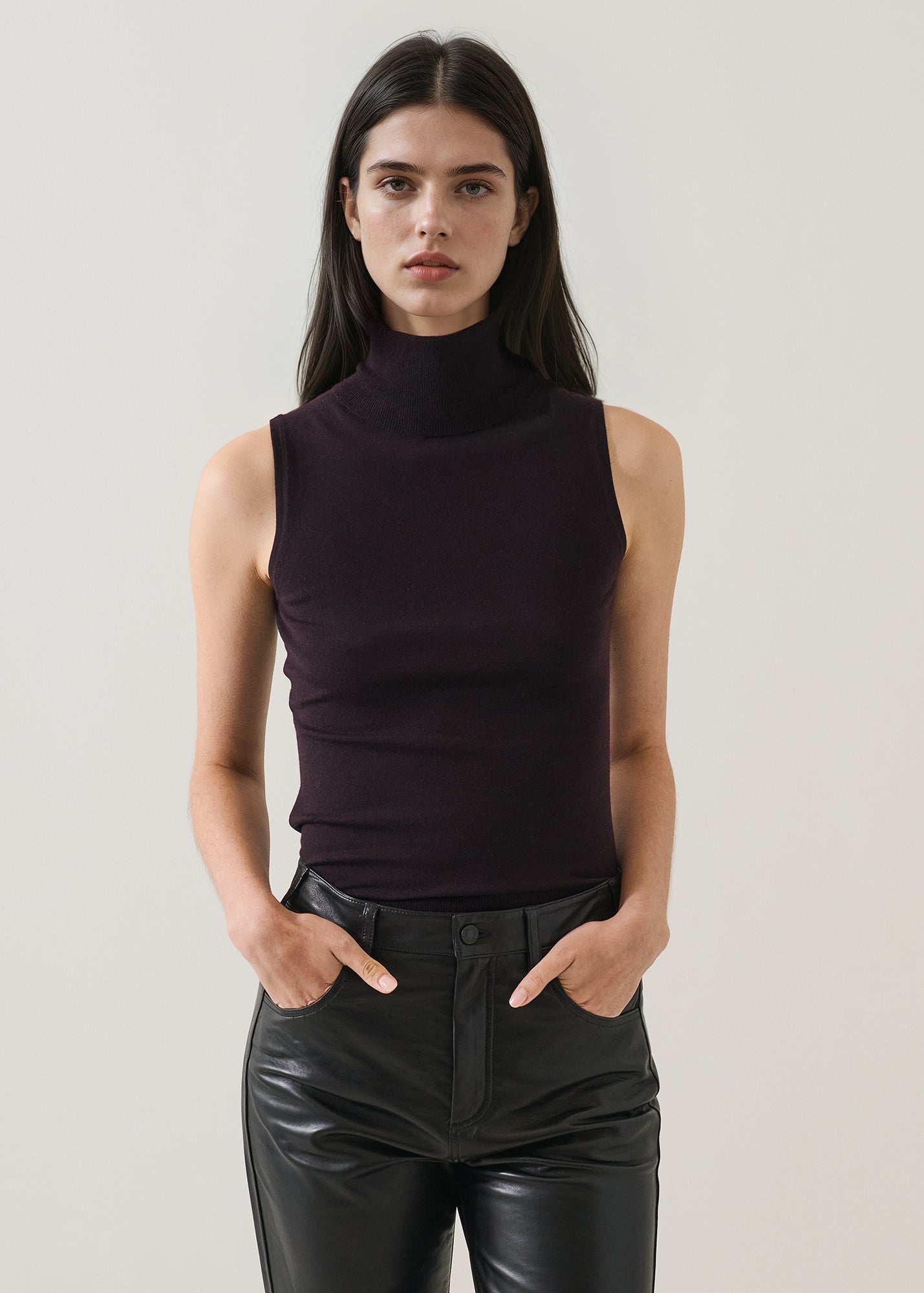 Superfine Merino Sleeveless Turtleneck