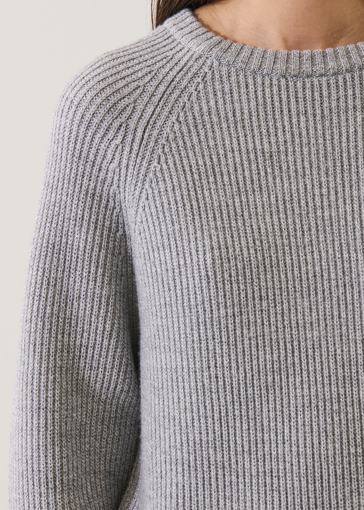 Merino Ribbed Raglan Crew