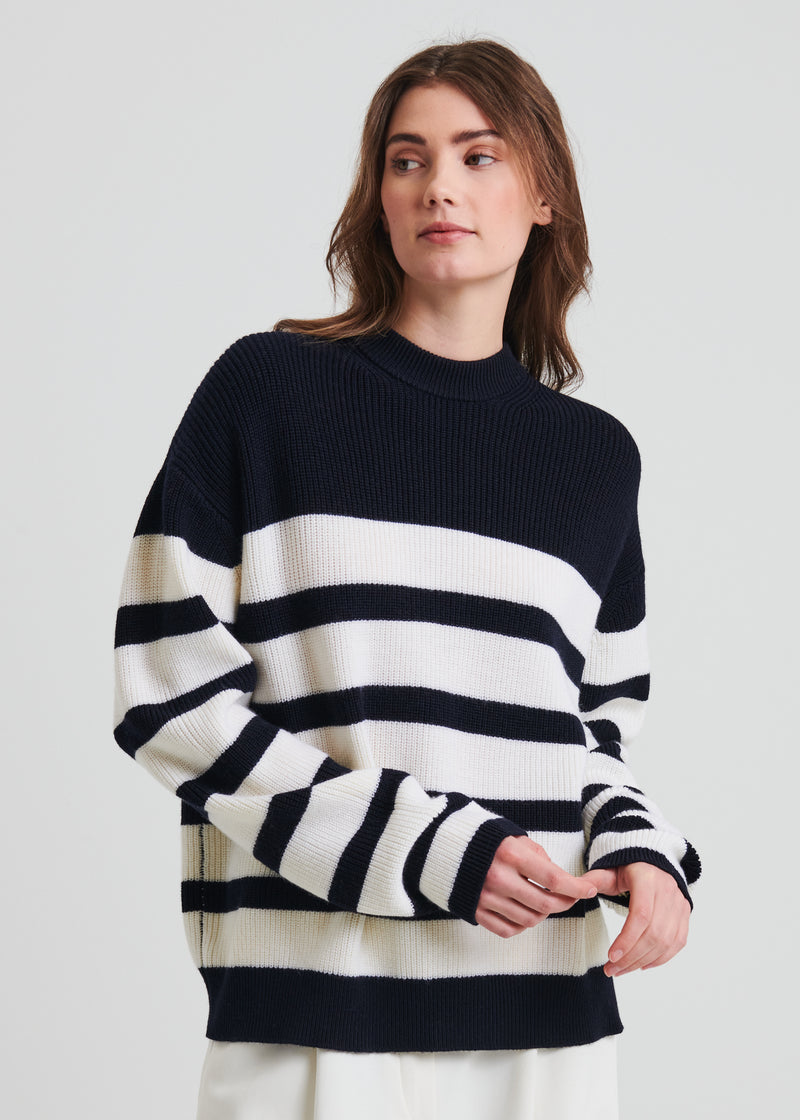 MERINO STRIPED CREWNECK