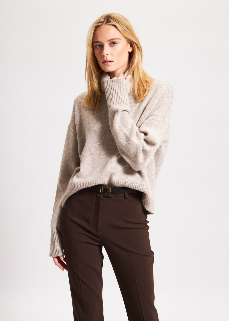 OVERSIZED CASHMERE TURTLENECK