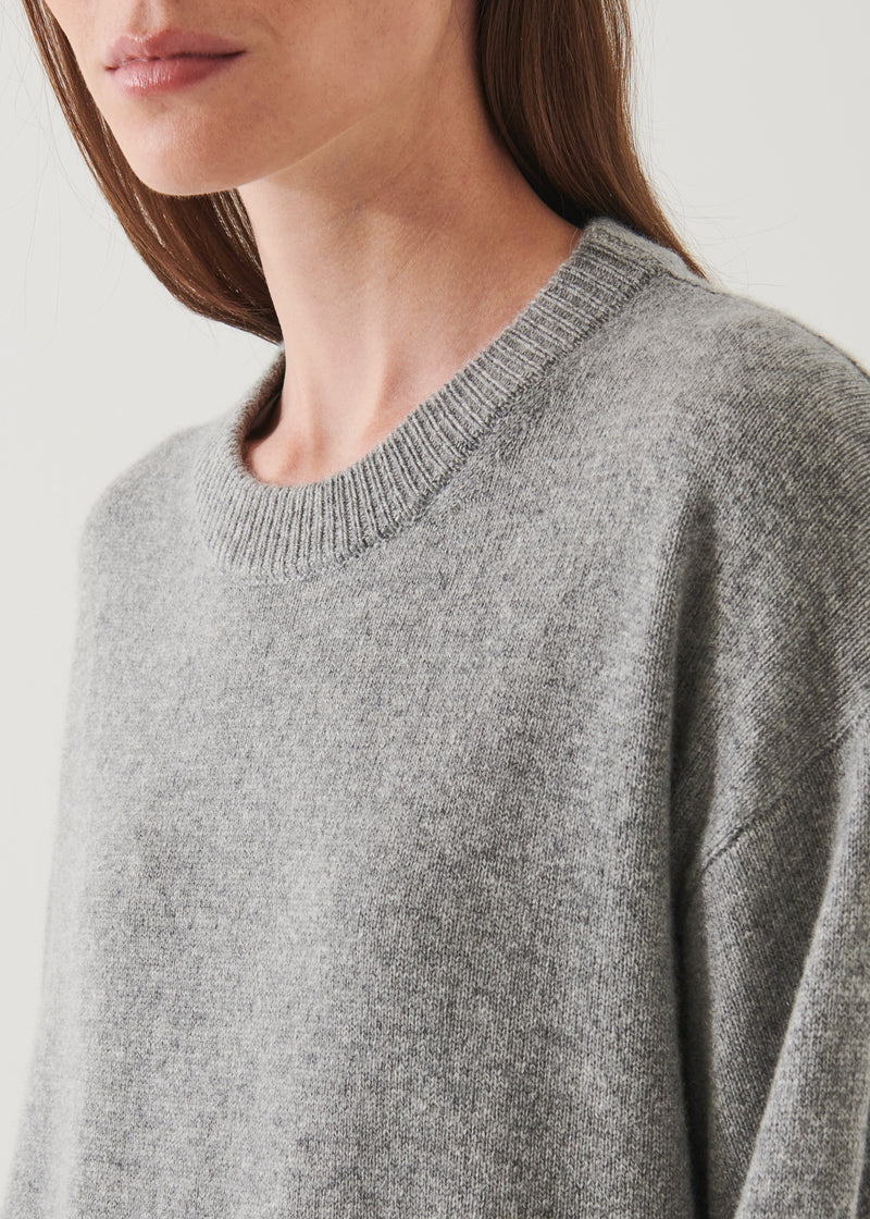 RELAXED CASHMERE CREWNECK | PATRICK ASSARAF.