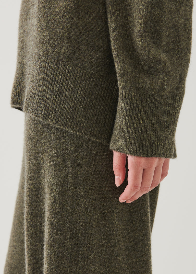 RELAXED CASHMERE CREWNECK | PATRICK ASSARAF.