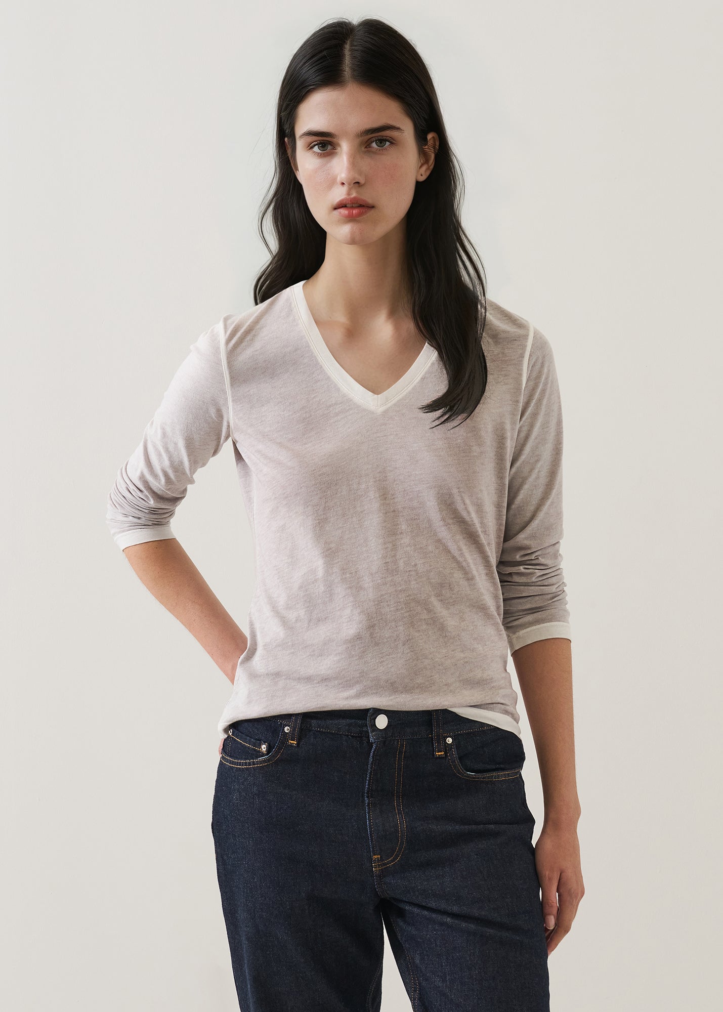 Reverse Spray Lightweight Pima Cotton Long Sleeve V-Neck - PATRICK ASSARAF