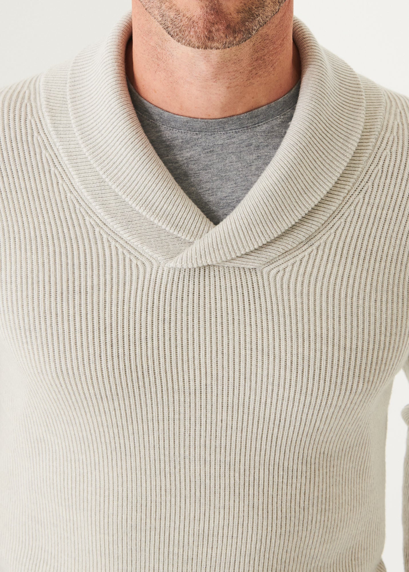 SHAWL COLLAR MERINO WOOL SWEATER | PATRICK ASSARAF.
