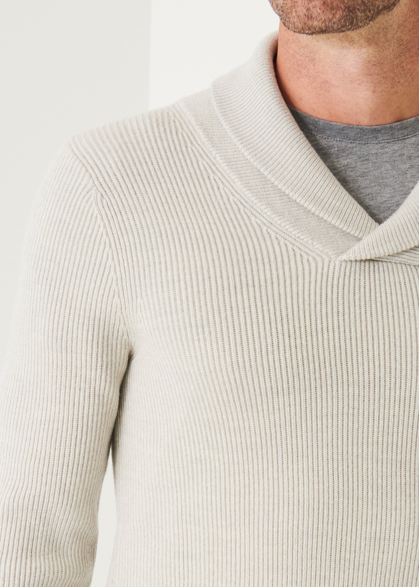 SHAWL COLLAR MERINO WOOL SWEATER | PATRICK ASSARAF.
