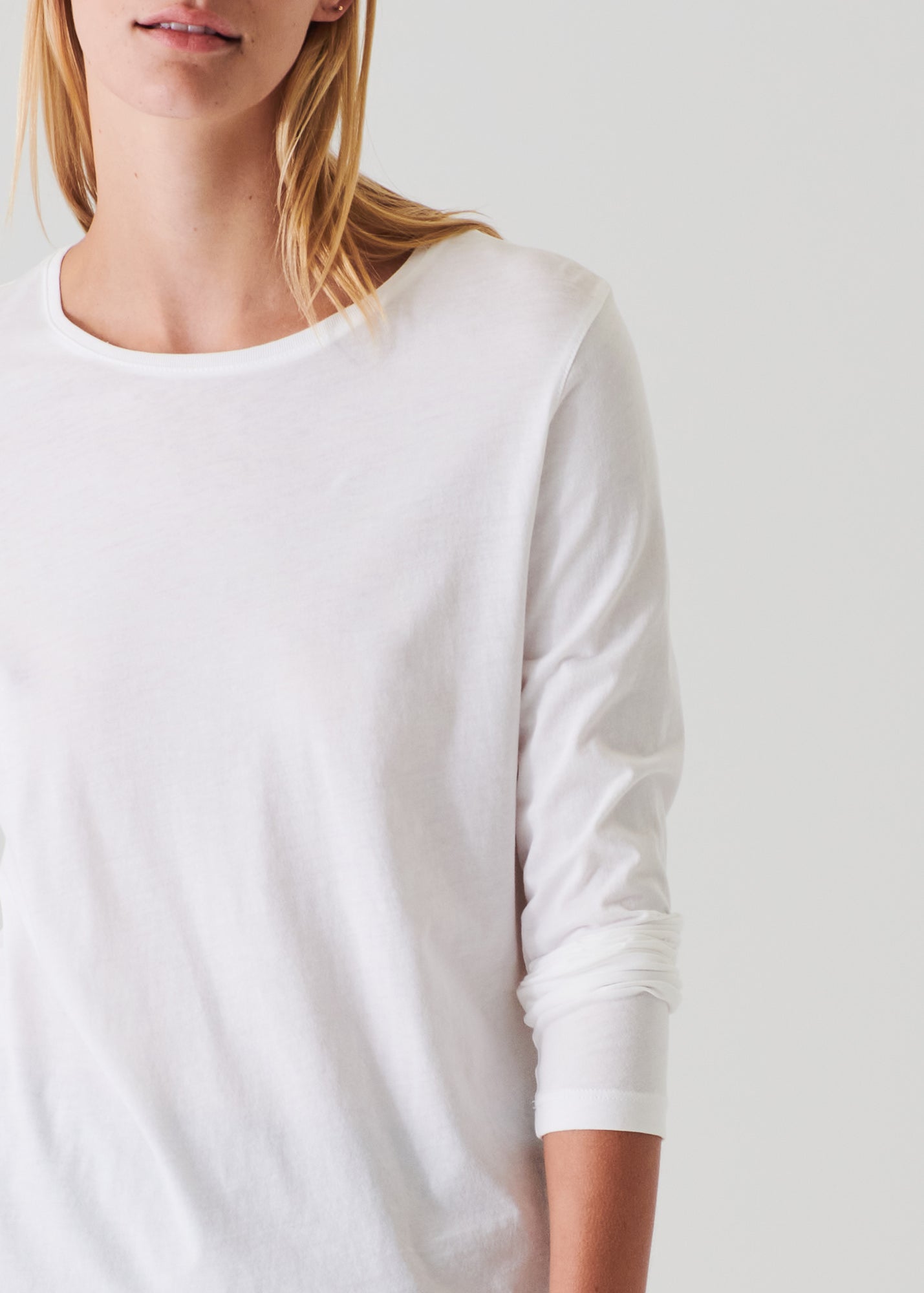 LIGHTWEIGHT PIMA COTTON T-SHIRT | PATRICK ASSARAF.