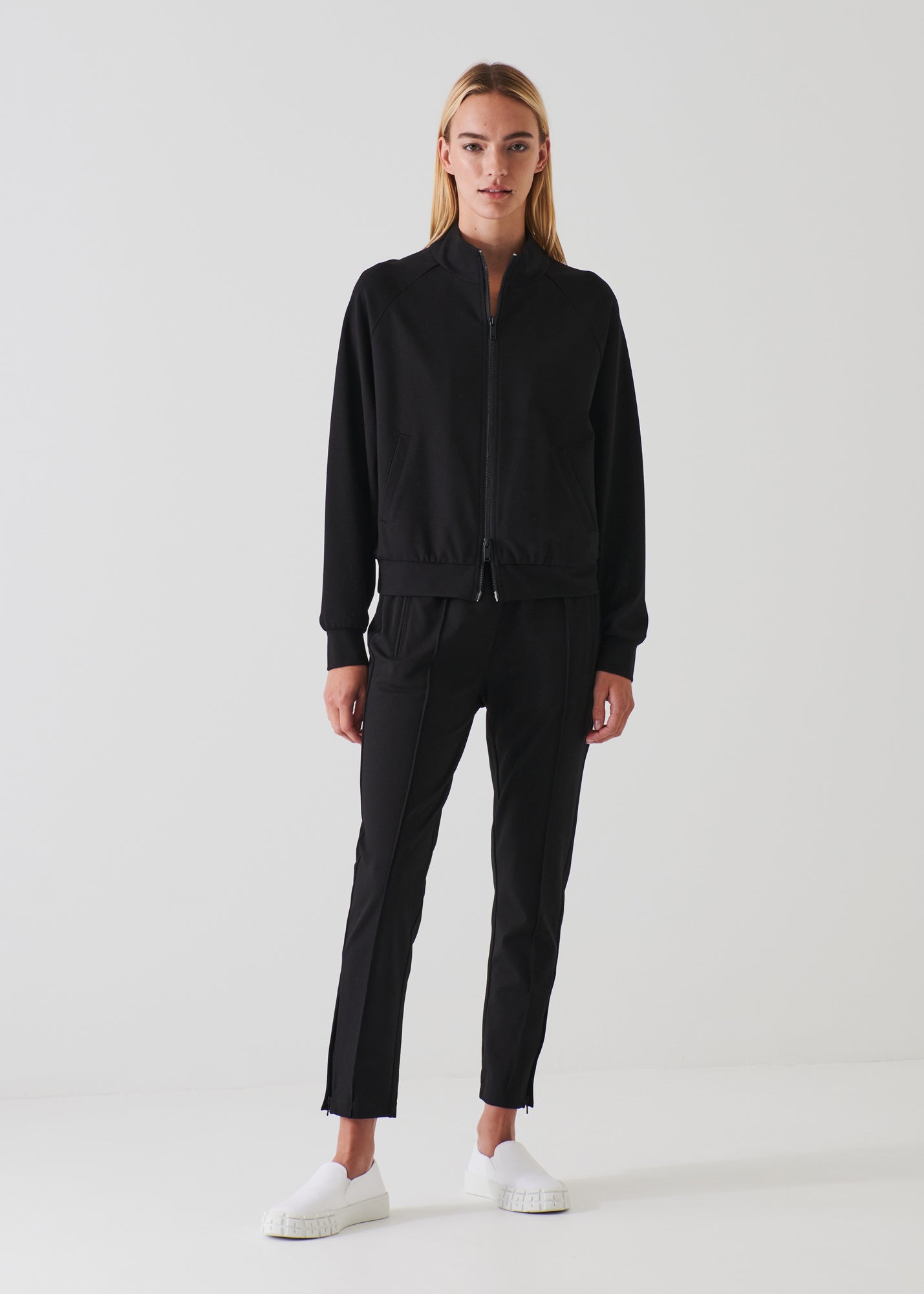 STRETCH TRACK PANT | PATRICK ASSARAF.